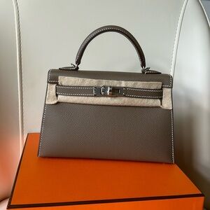 Brand new hermes mini Kelly Epsom etoupe palladium hardware w stamp grey